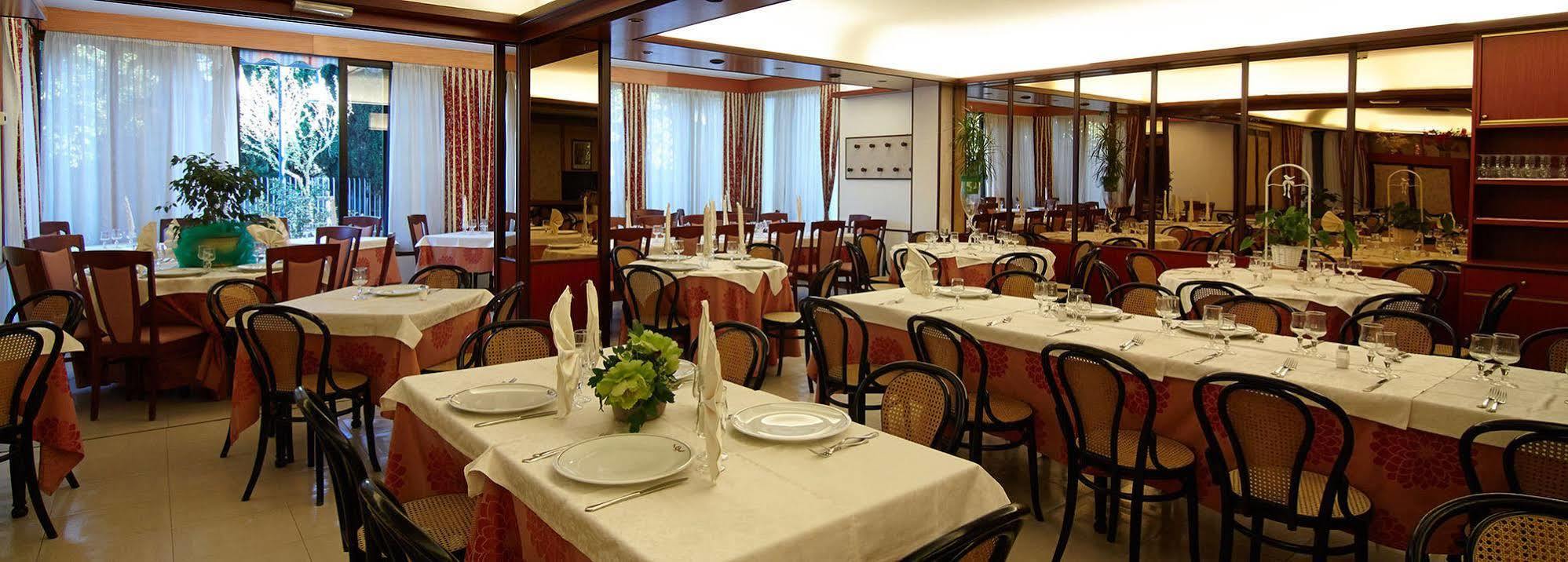 Hotel Gaggiano Сан-Джованни-Ротондо Экстерьер фото